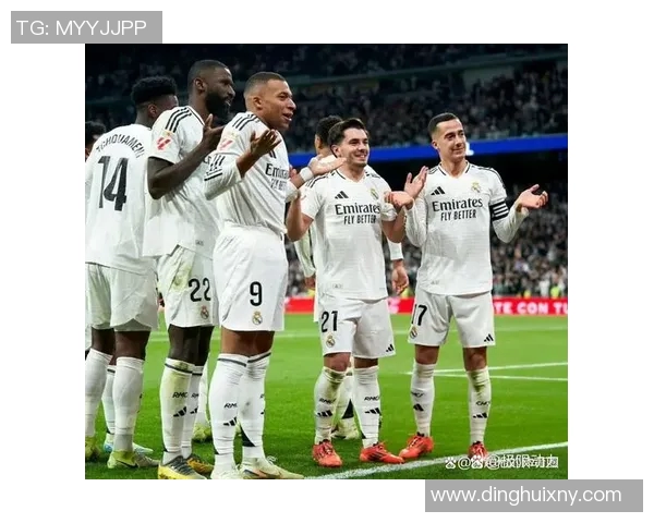 皇马对巴萨国家德比激战正酣豪门巅峰对决点燃绿茵激情